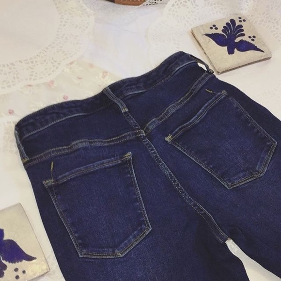 Jeans - Picture 3 of 4